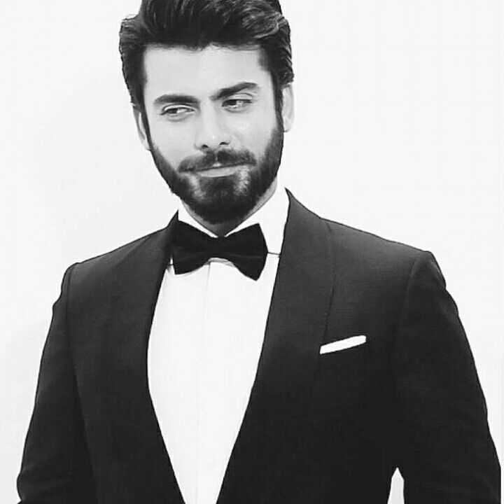 Fawad Khan Age, Family, Wiki, Biography & More - MuchFeed