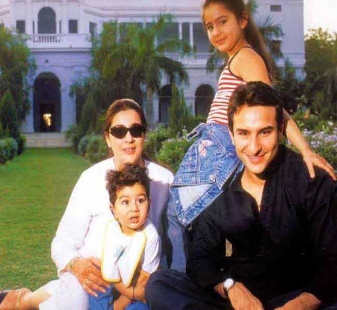 Sara Ali Khan with her family in early age
