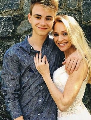 Corbyn Besson with his mother